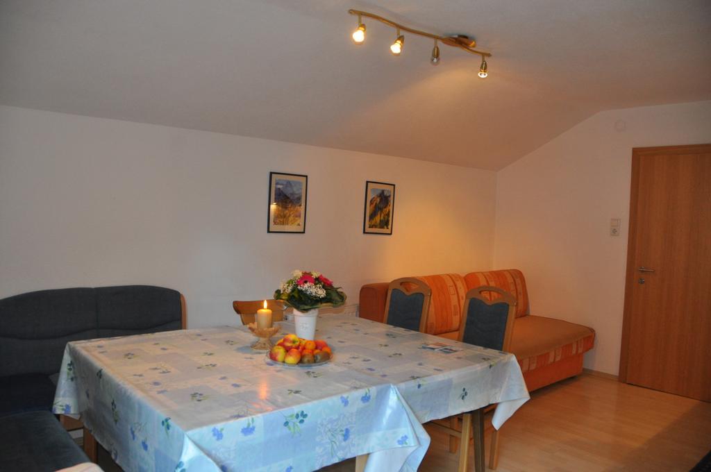 Appartements Pfausler Oetz Exterior foto